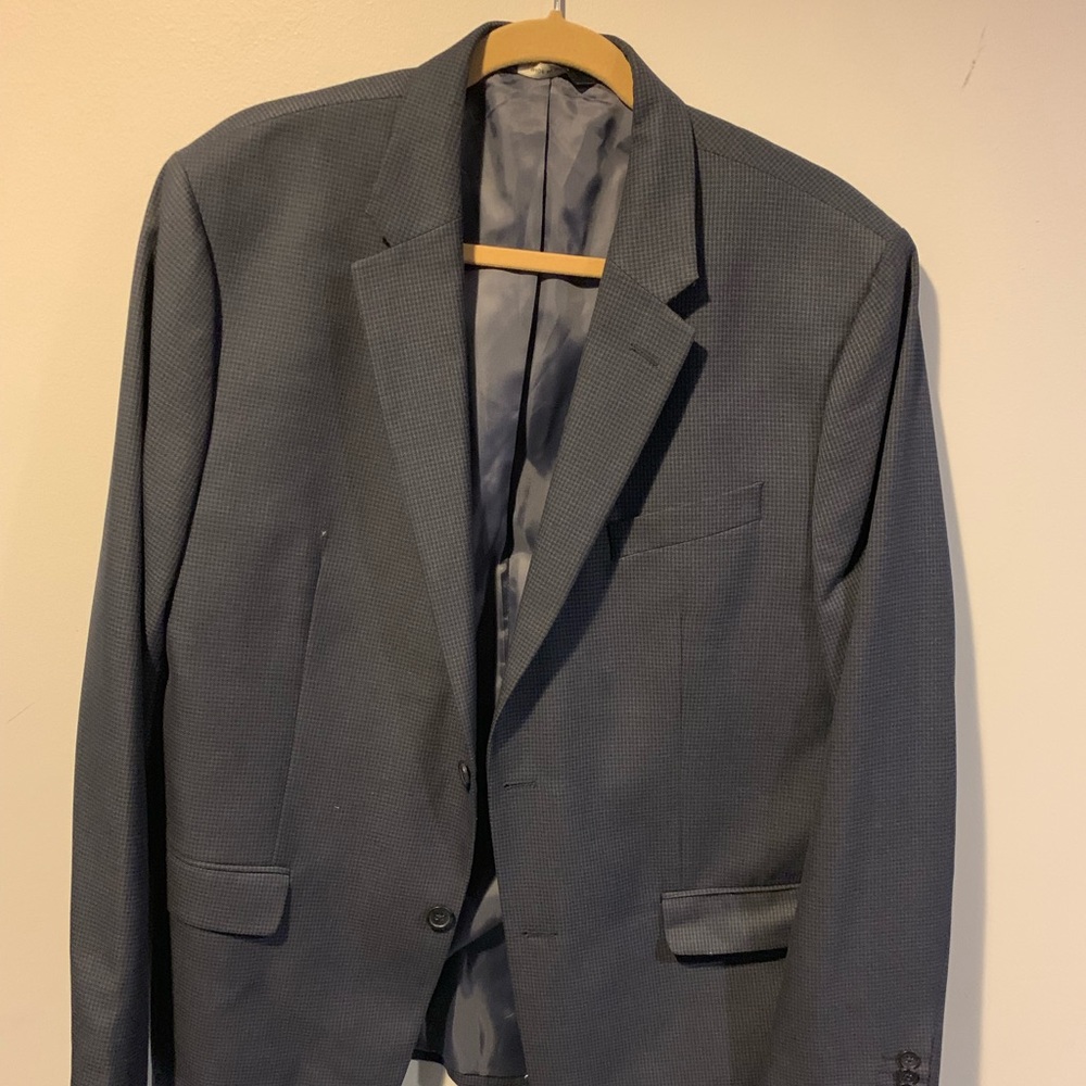 Patterned Sport coat.